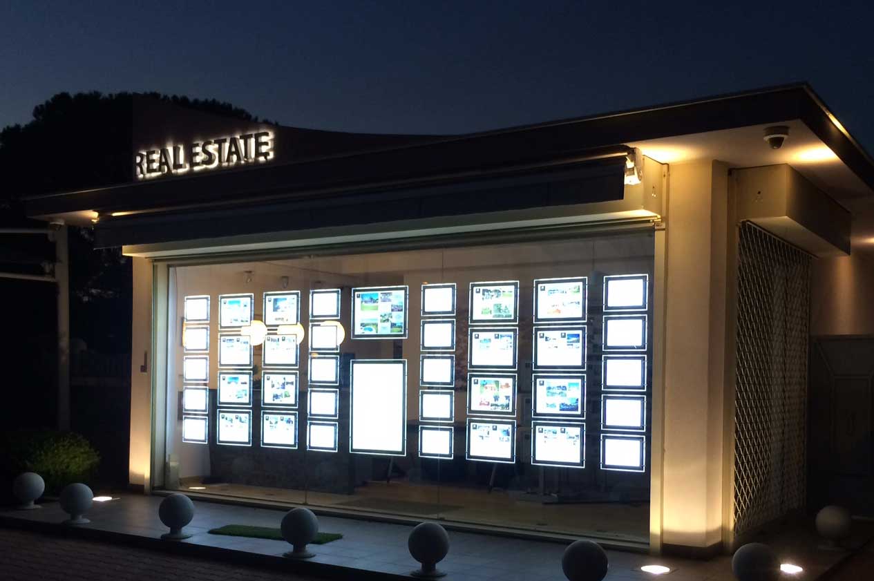 DeeSign Backlit LED Window Displays for Real Estate